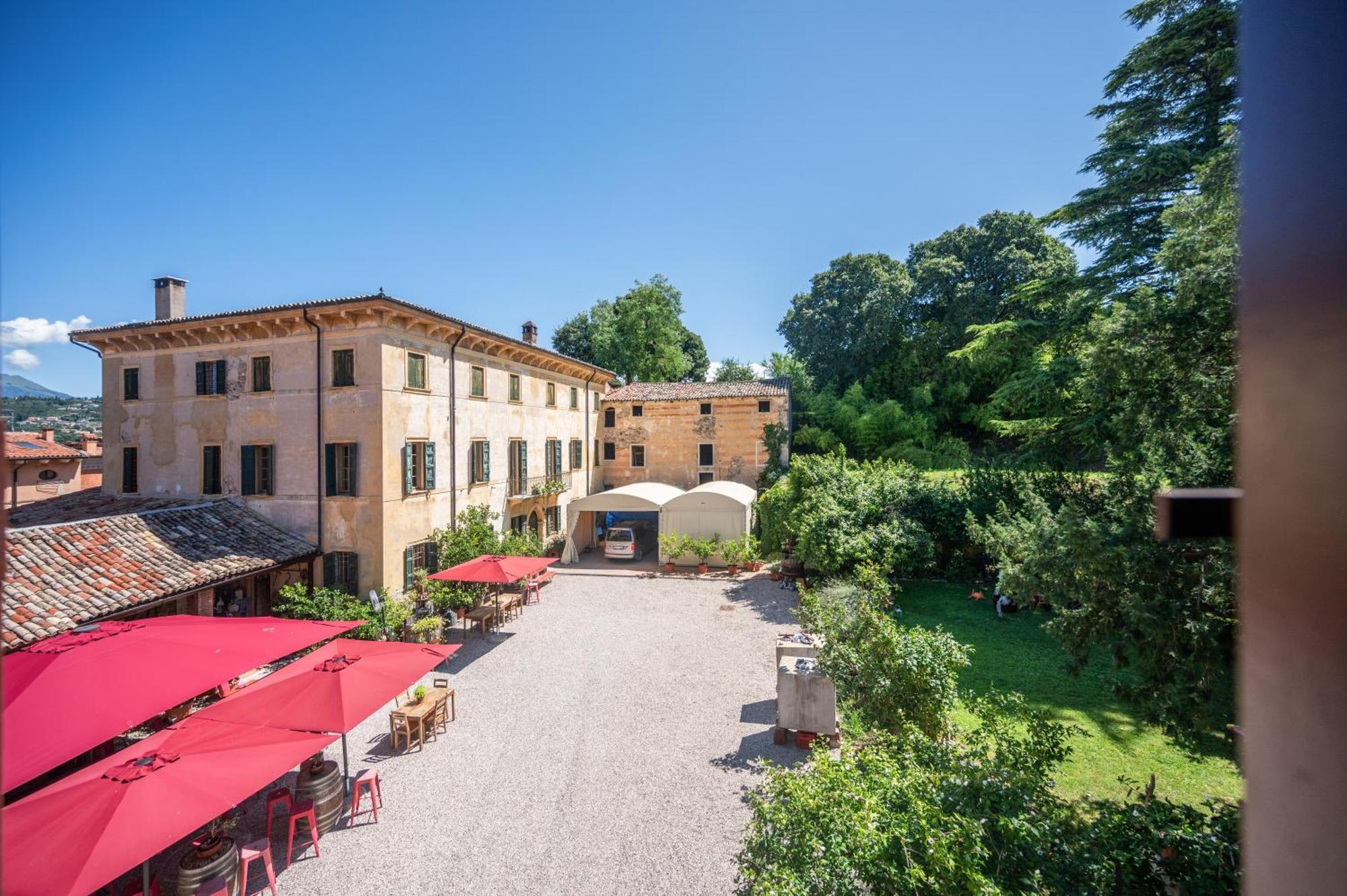 Villa Calicantus Bardolino Exteriér fotografie